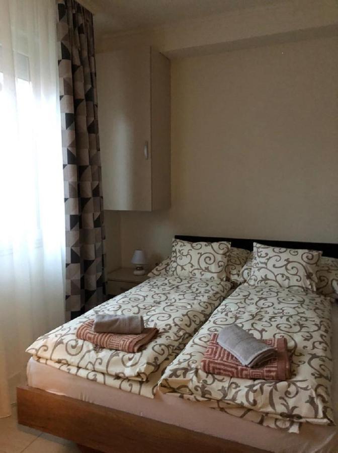 Bed and Breakfast Jacint Apartman Hajdúszoboszló Exterior foto