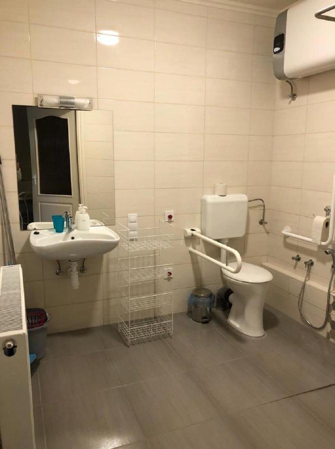 Bed and Breakfast Jacint Apartman Hajdúszoboszló Exterior foto